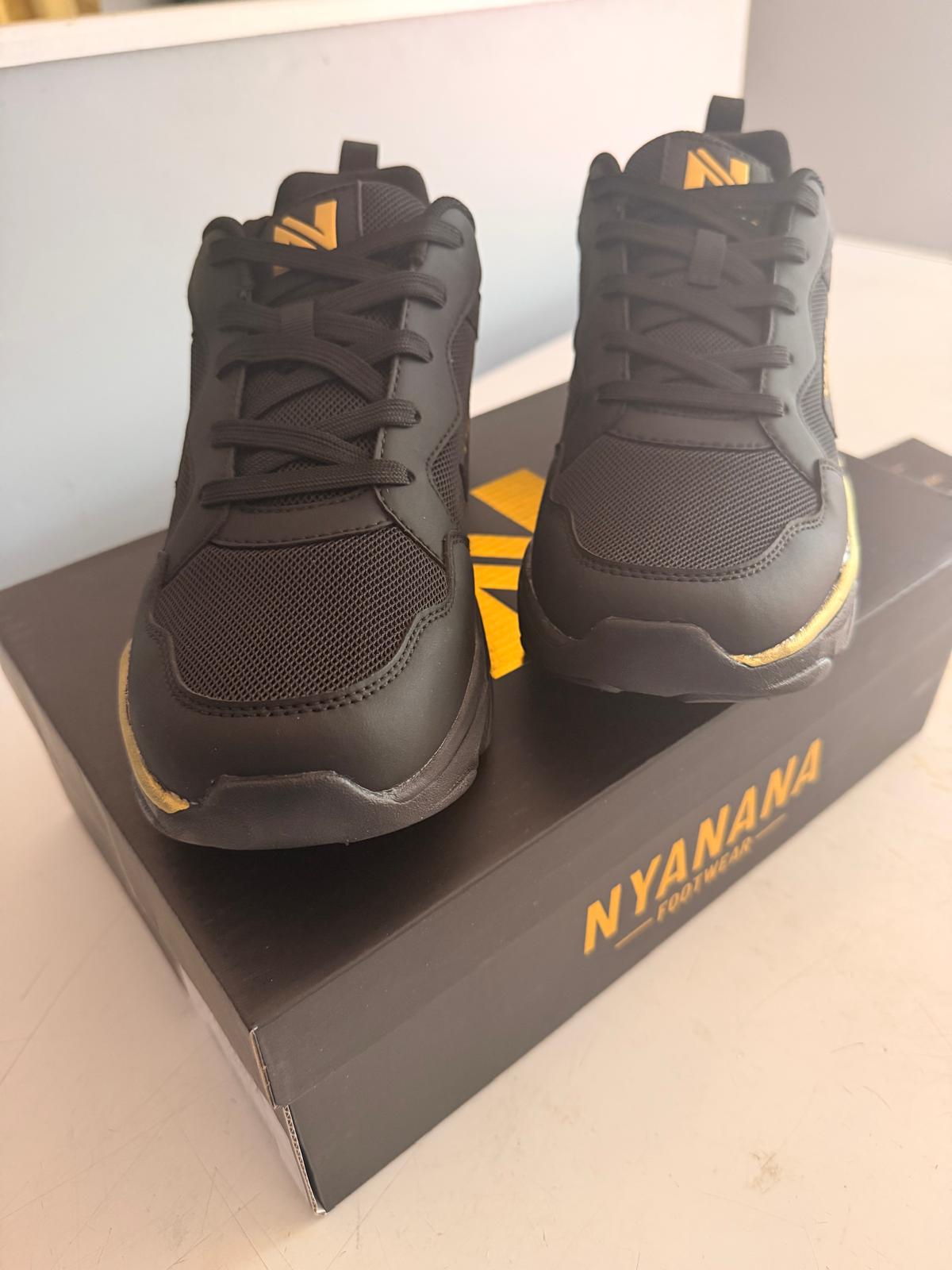 NF-1 Runners Black/Gold